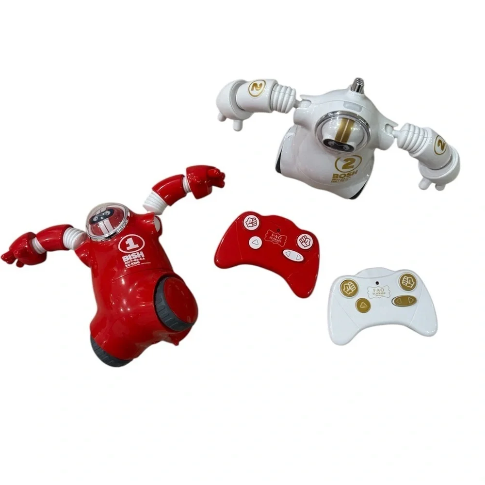 FAO Schwartz Robot Boxer Remote Control